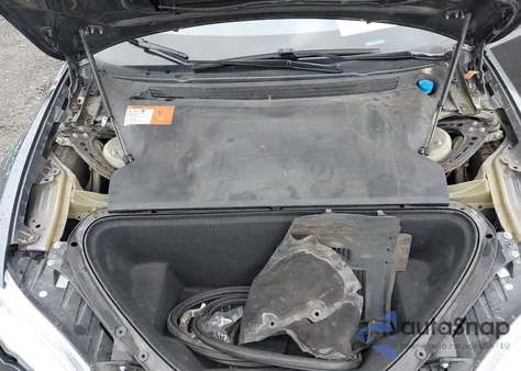 2018 Tesla Model S 100D/75D/P100D from USA, damaged, VIN 5YJSA1E21JF275448